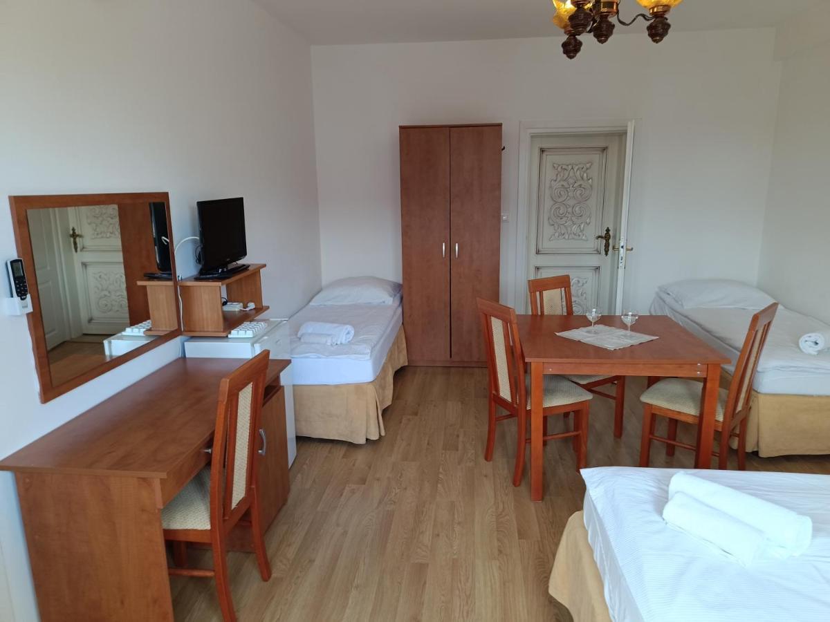 Letnia Willa Jacuzzi & Sauna Ujście-Darłowskie Extérieur photo