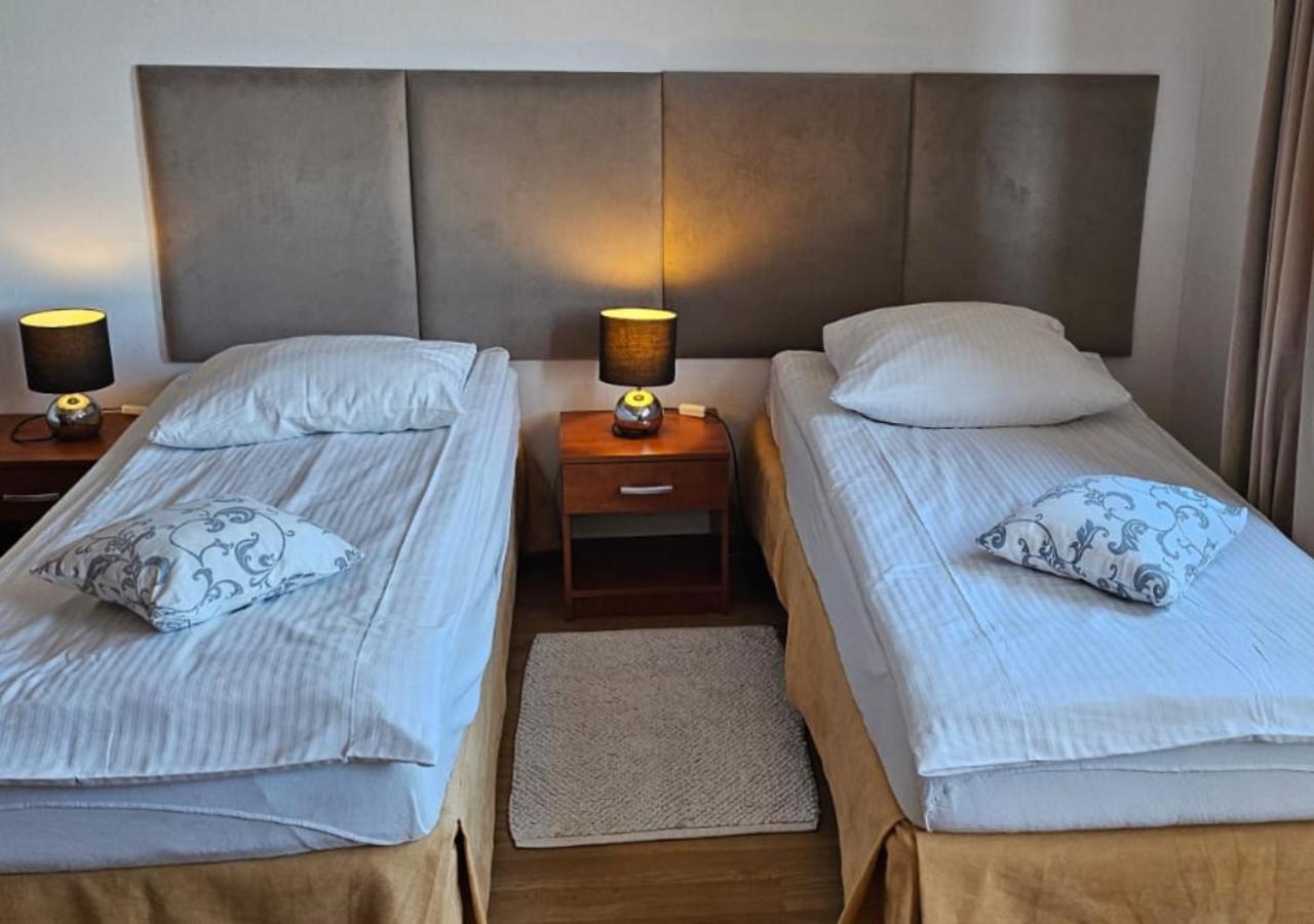 Letnia Willa Jacuzzi & Sauna Ujście-Darłowskie Extérieur photo
